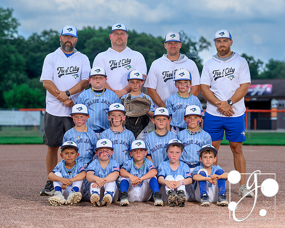 8u tree city